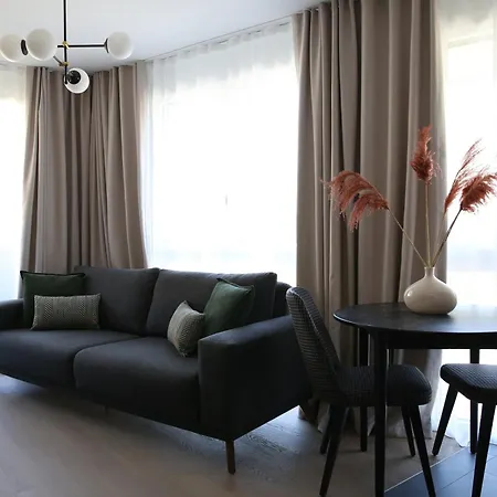 Lamira Serviced Apartments Zurich City-2